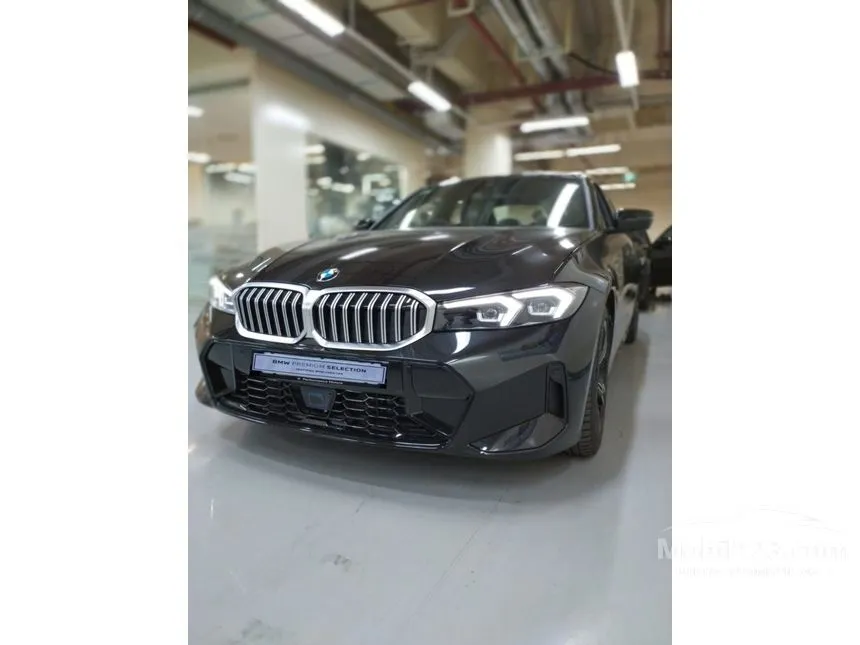 Jual Mobil BMW 320i 2023 M Sport 2.0 di DKI Jakarta Automatic Sedan Hitam Rp 989.000.000