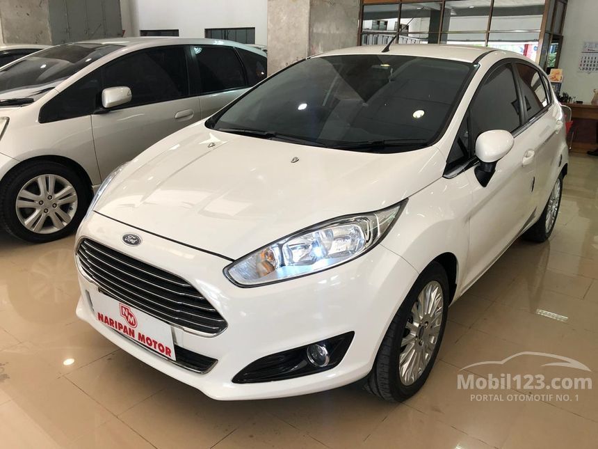 Jual Mobil  Ford  Fiesta  2013 Sport 1 5 di Jawa Barat Manual 