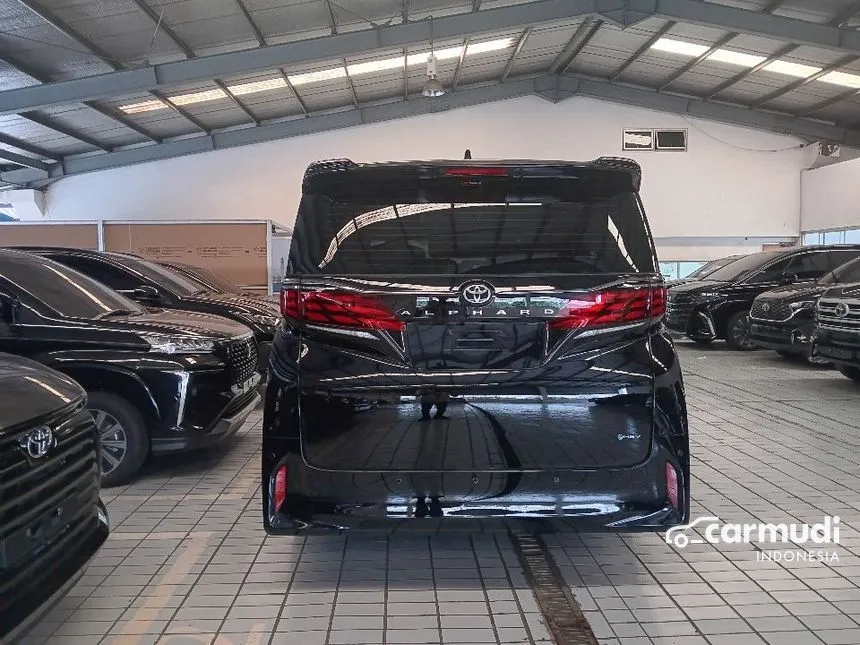 2024 Toyota Alphard HEV (Non Premium Color) MPV