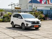 2022 Toyota Kijang Innova 2.4 Venturer MPV