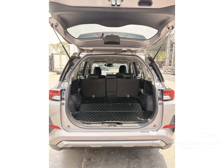 2022 Toyota Veloz Premium Wagon