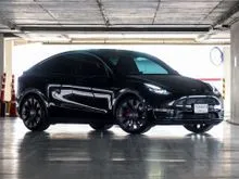 2023 TESLA Model Y 0.0 Performance 4WD SUV