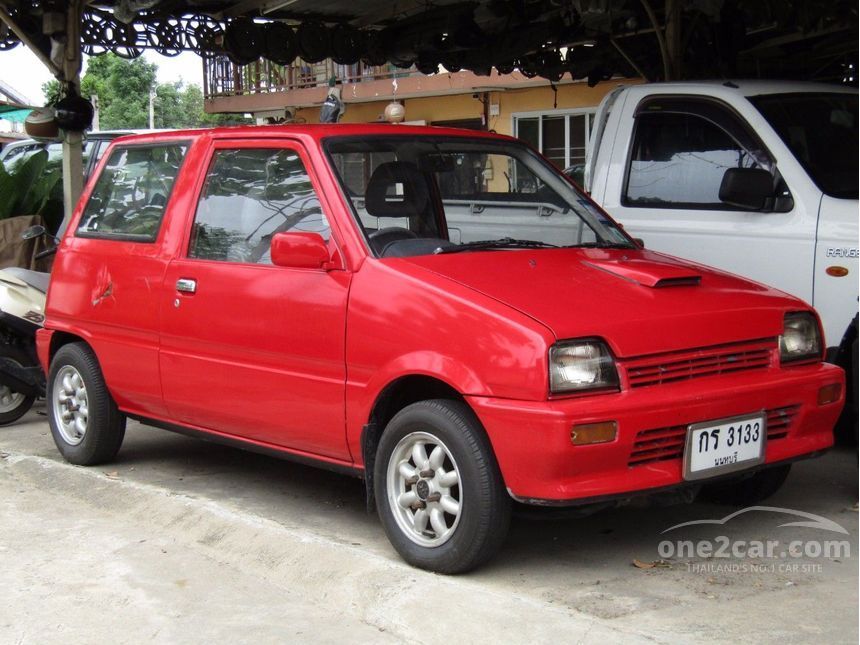 Машина daihatsu mira