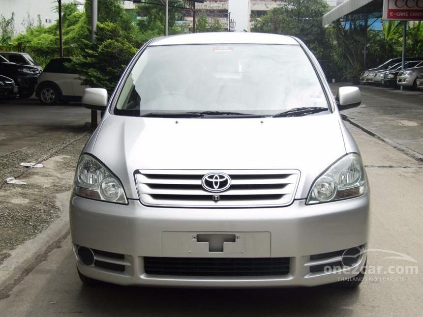 Toyota ipsum 2010