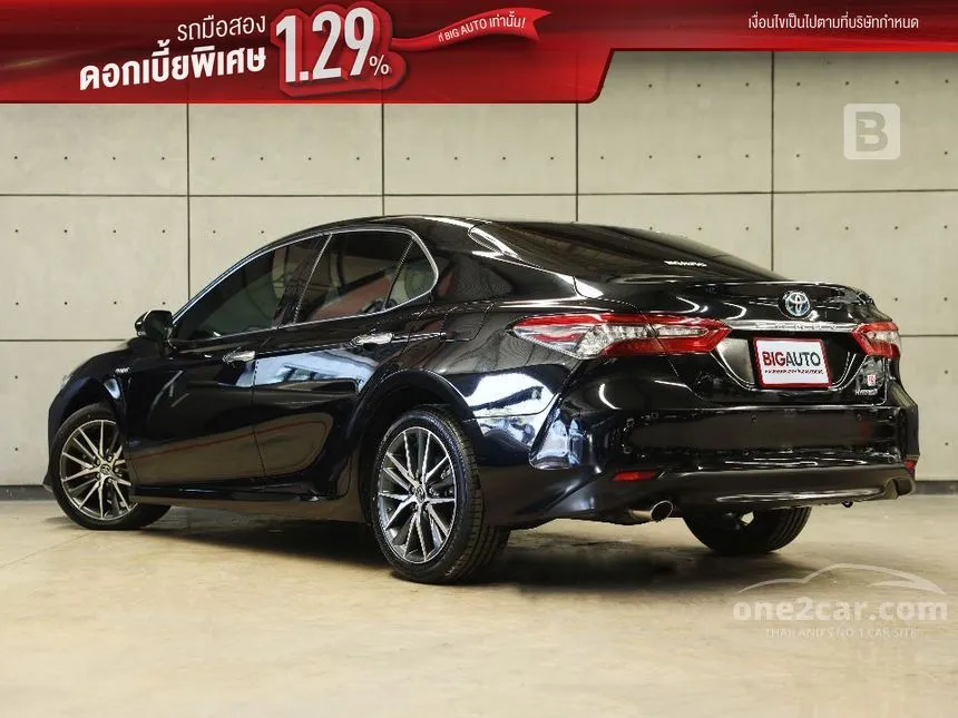 2022 Toyota CAMRY HEV Premium Luxury Sedan