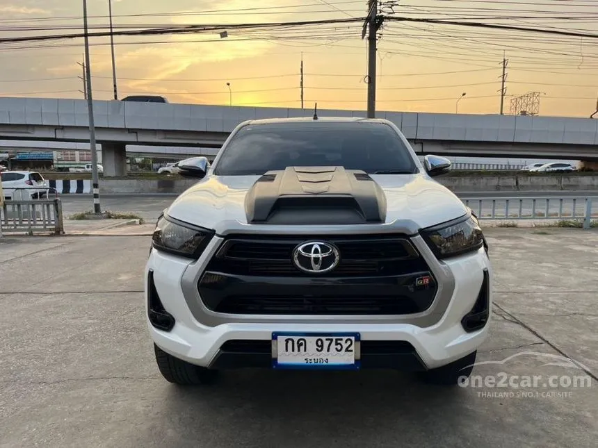 2020 Toyota Hilux Revo Prerunner E Pickup