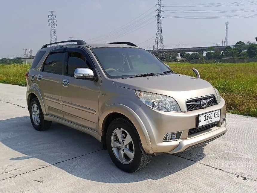 2010 Toyota Rush S SUV