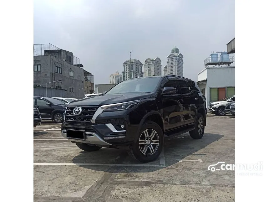 Jual Mobil Toyota Fortuner 2025 G 2.4 di Banten Automatic SUV Hitam Rp 550.000.000