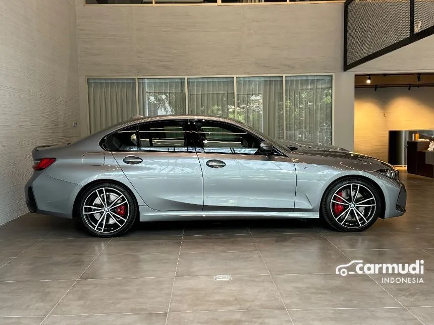 2024 BMW 330i M Sport Pro Sedan