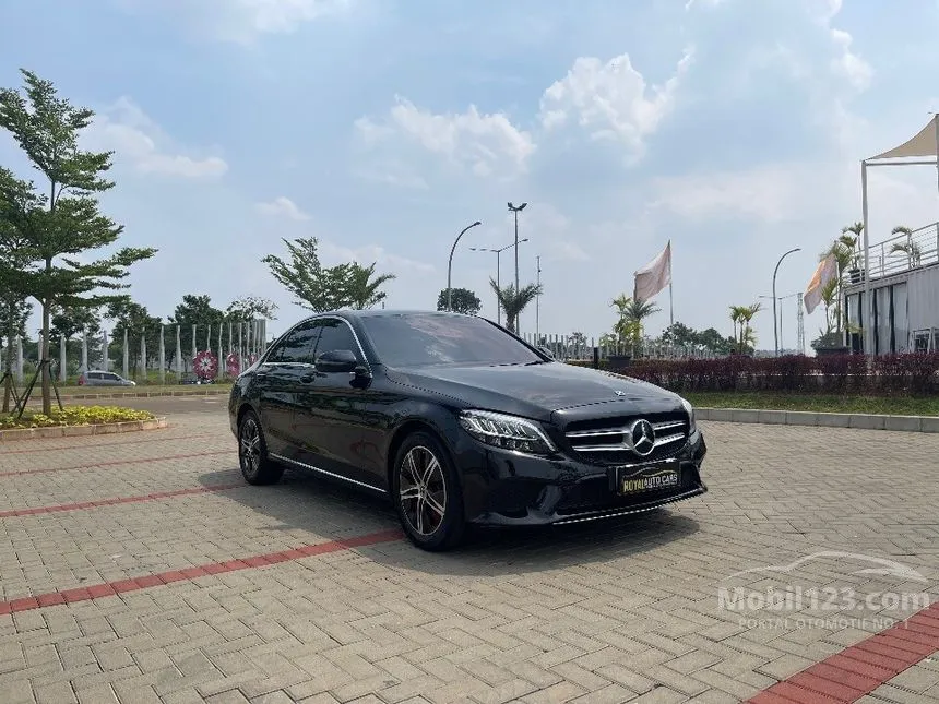 2019 Mercedes-Benz C180 Avantgarde Line Sedan
