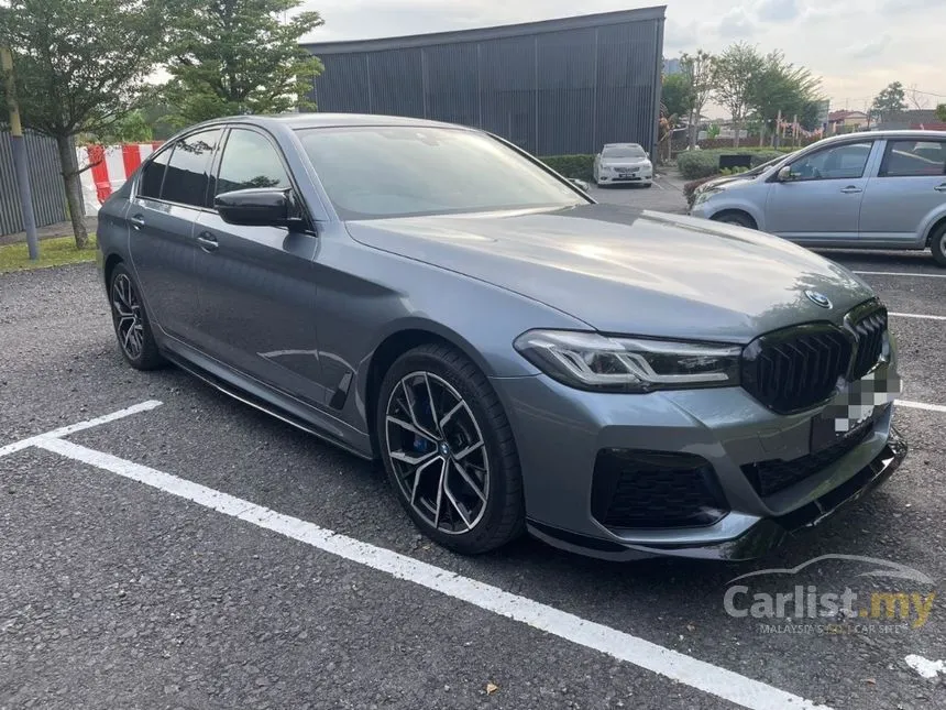 2022 BMW 530e M Sport Sedan