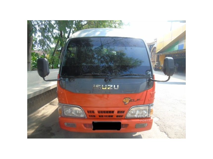 Jual Mobil Isuzu Elf 2010 4.6 di Jawa Timur Manual Trucks Orange Rp 200 