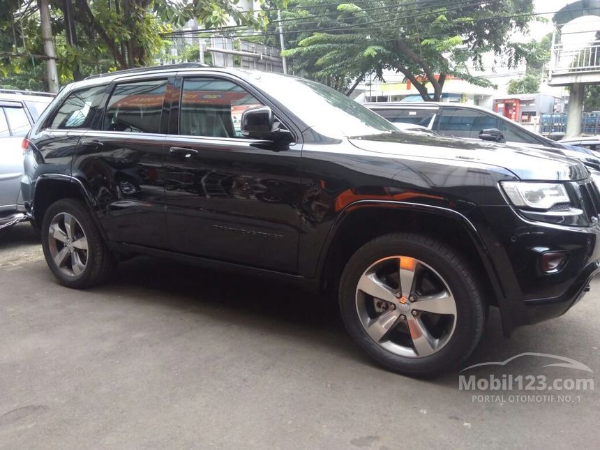 Jual Mobil  Jeep  Grand Cherokee  2021 Limited  3 0 di DKI 