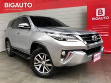 2016 Toyota Fortuner 2.8 (ปี 15-18) V SUV AT