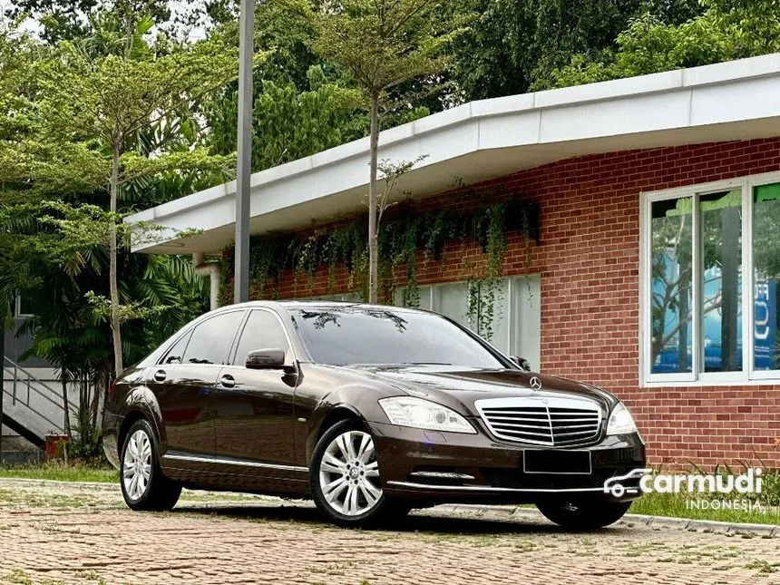 2012 Mercedes-Benz E200 CGI Sedan