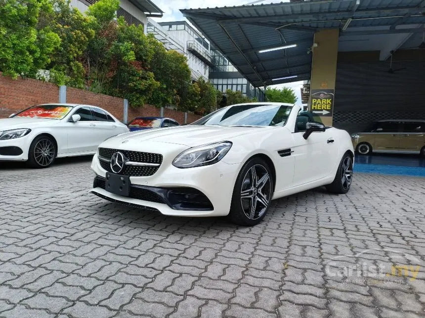 2020 Mercedes-Benz SLC200 Convertible