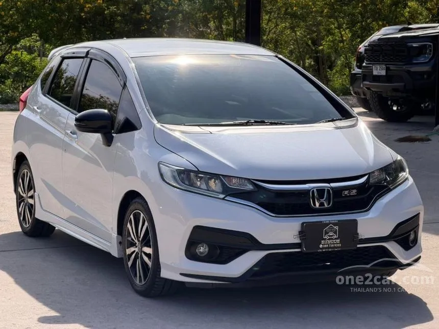 2018 Honda JAZZ RS Hatchback