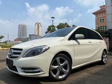 MERCEDES BENZ B200 SPORT 2013 WHITE ON BLACK TDP 75JT