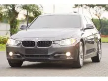 2014 BMW 320i 2.0 Sport Sedan