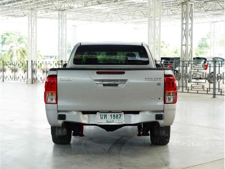2016 Toyota HILUX REVO E Smart Cab Pickup