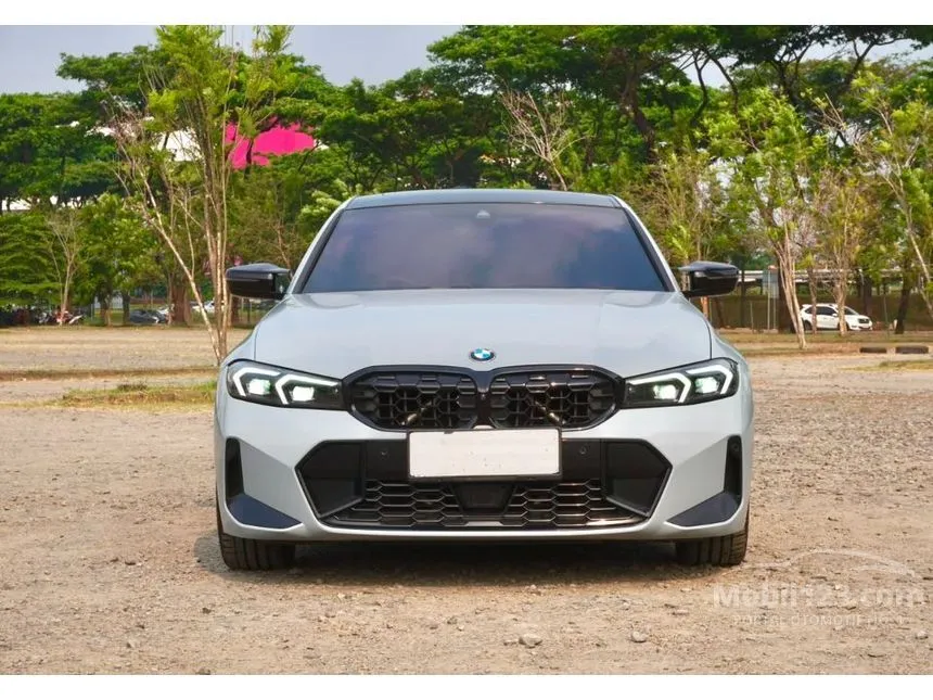 2023 BMW 330i M Sport Pro Sedan
