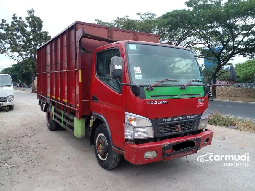 2014 Mitsubishi Colt Trucks