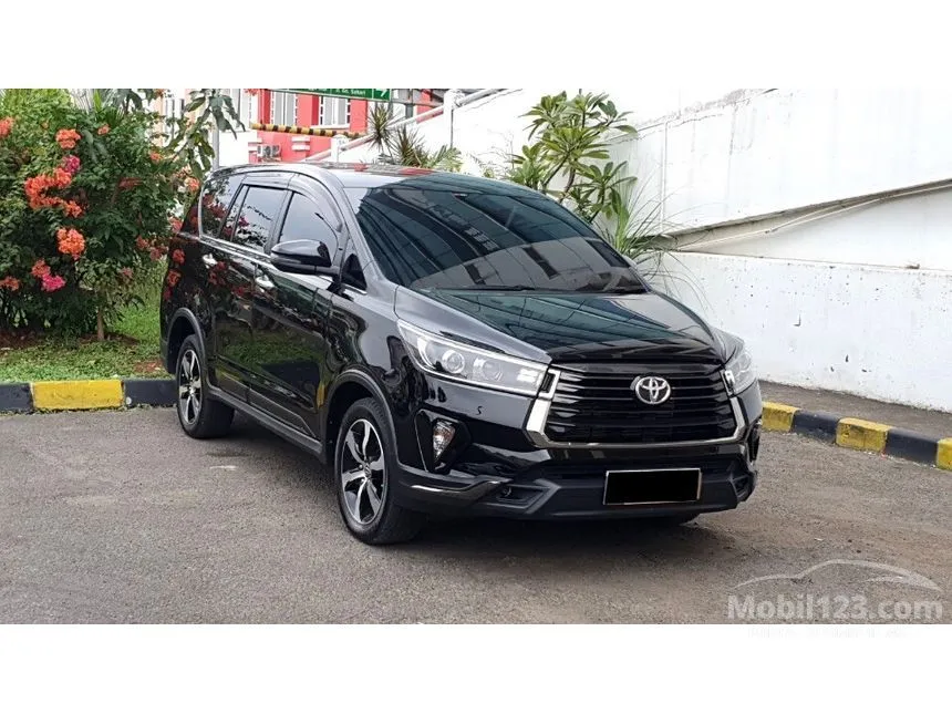 Jual Mobil Toyota Innova Venturer 2022 2.4 di DKI Jakarta Automatic Wagon Hitam Rp 449.000.000