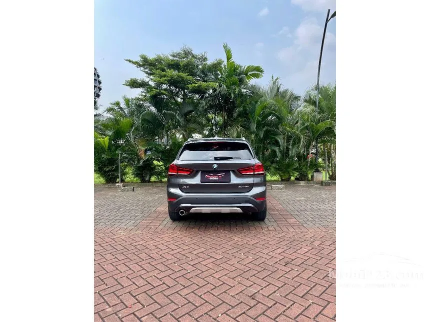2021 BMW X1 sDrive18i xLine SUV