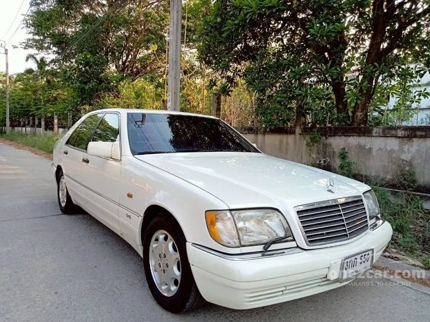 1995 Mercedes-Benz S280 Sedan