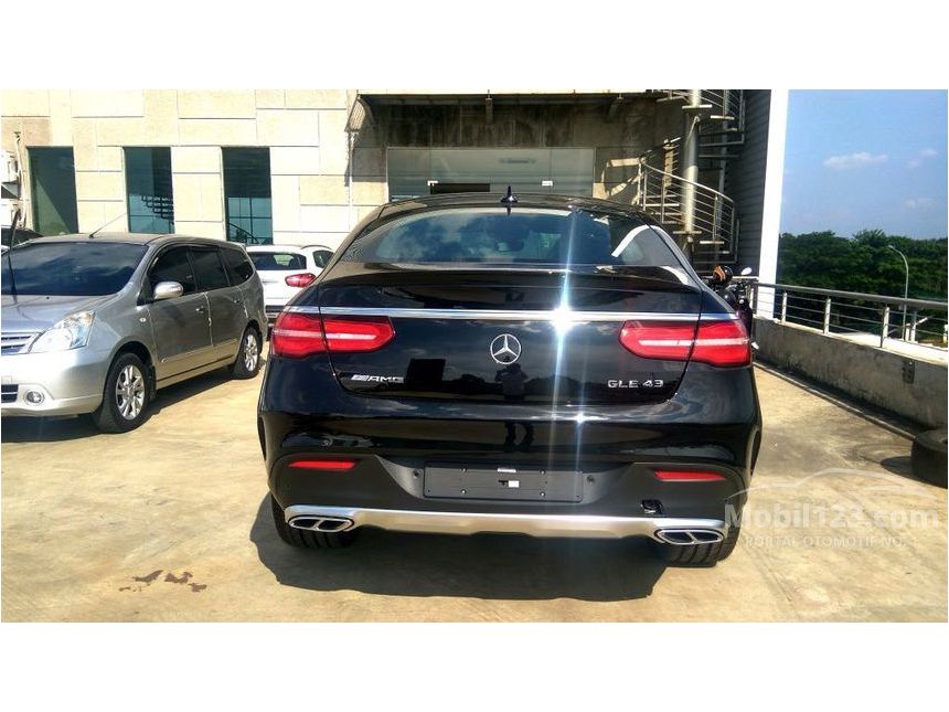 Jual Mobil Mercedes-Benz GLE43 AMG 2017 AMG 4MATIC 3.0 di 