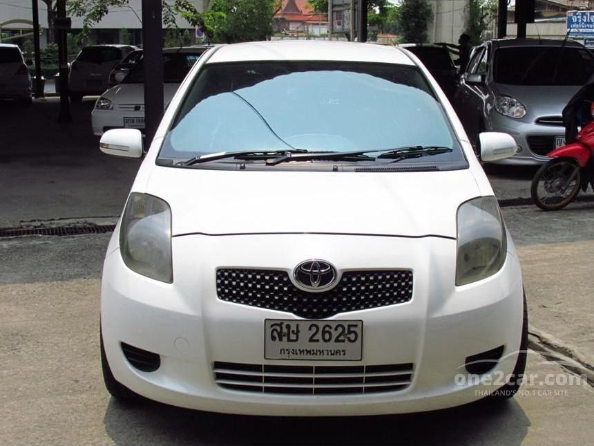 2006 Toyota YARIS Sedan