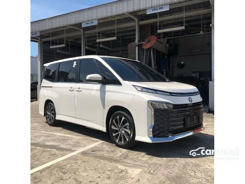 2025 Toyota Voxy (Premium Color) MPV