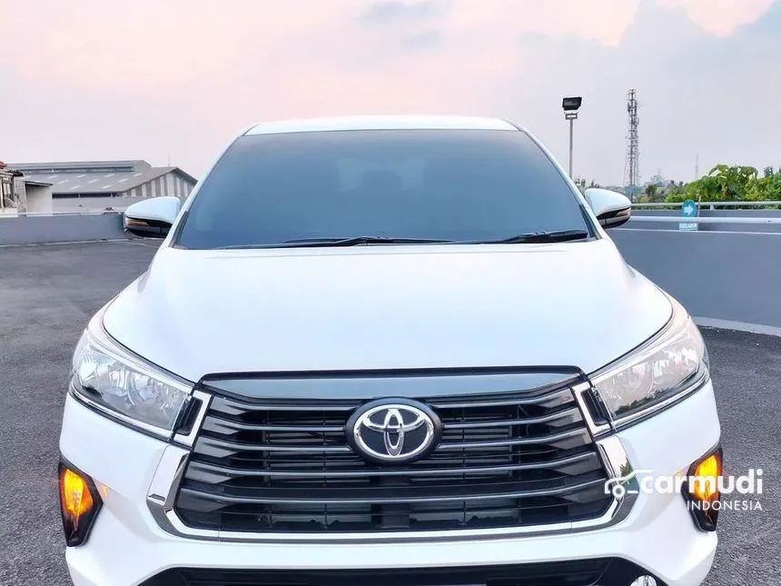 Jual Mobil Toyota Kijang Innova 2024 G 2.4 di Banten Manual MPV Putih Rp 361.400.000