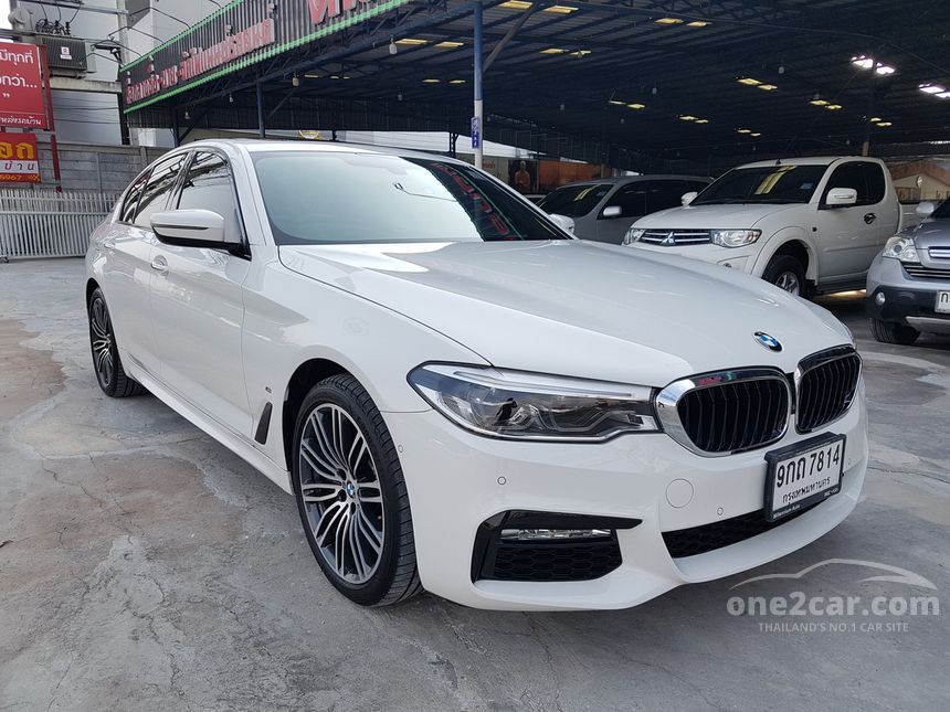 BMW 530e 2019 M Sport 2.0 in ภาคตะวันออก Automatic Sedan สีขาว for