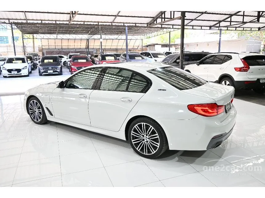 2020 BMW 530e M Sport Sedan