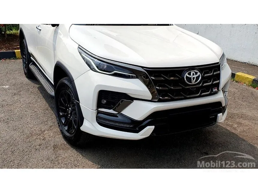 2023 Toyota Fortuner VRZ SUV