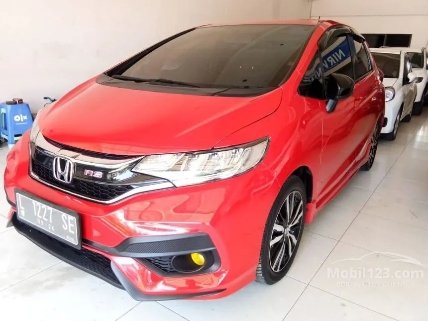 Jual Mobil Honda Jazz 2019 RS 1.5 di Jawa Timur Automatic Hatchback Merah Rp 240.000.000
