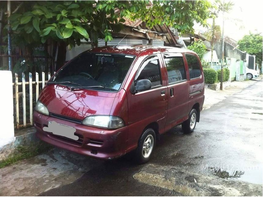 1999 Daihatsu Zebra MPV Minivans