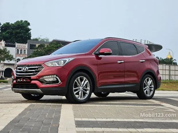 Hyundai Santa Fe Bekas di Jabodetabek Harga Kredit Murah | Mobil123