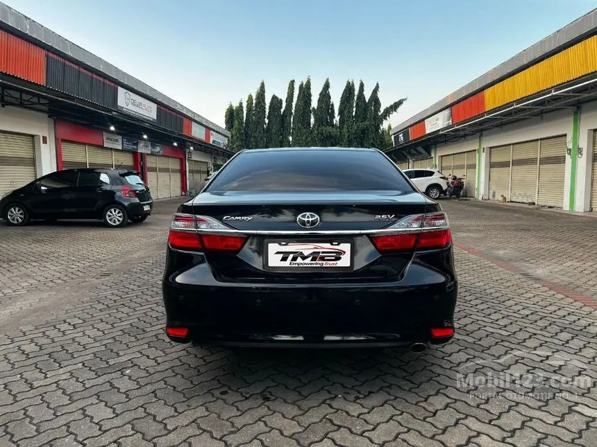 2018 Toyota Camry V Sedan
