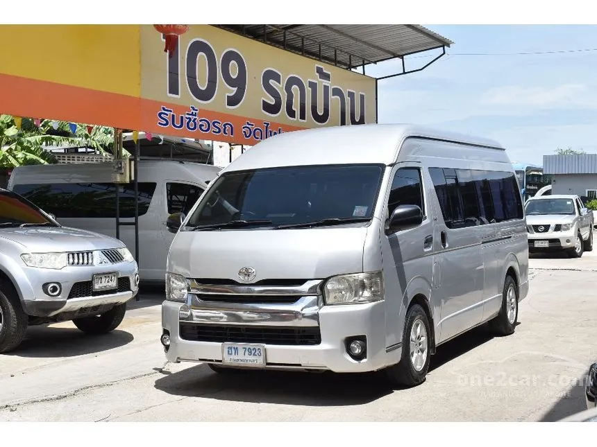 2010 Toyota HIACE D4D Van