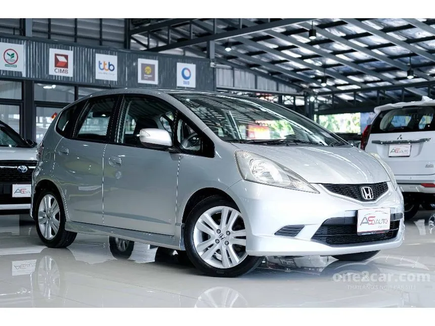 2009 Honda JAZZ SV Hatchback