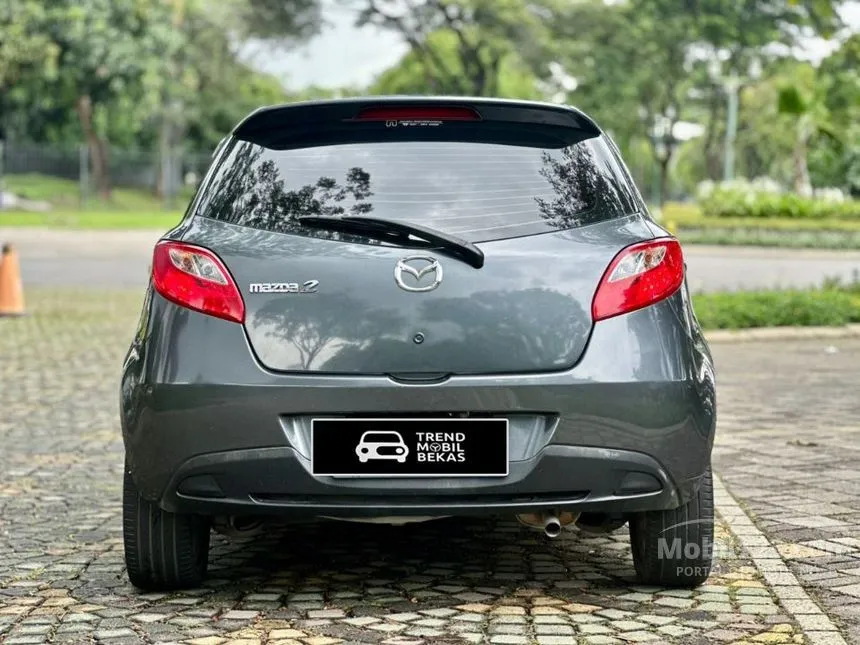 2011 Mazda 2 R Hatchback
