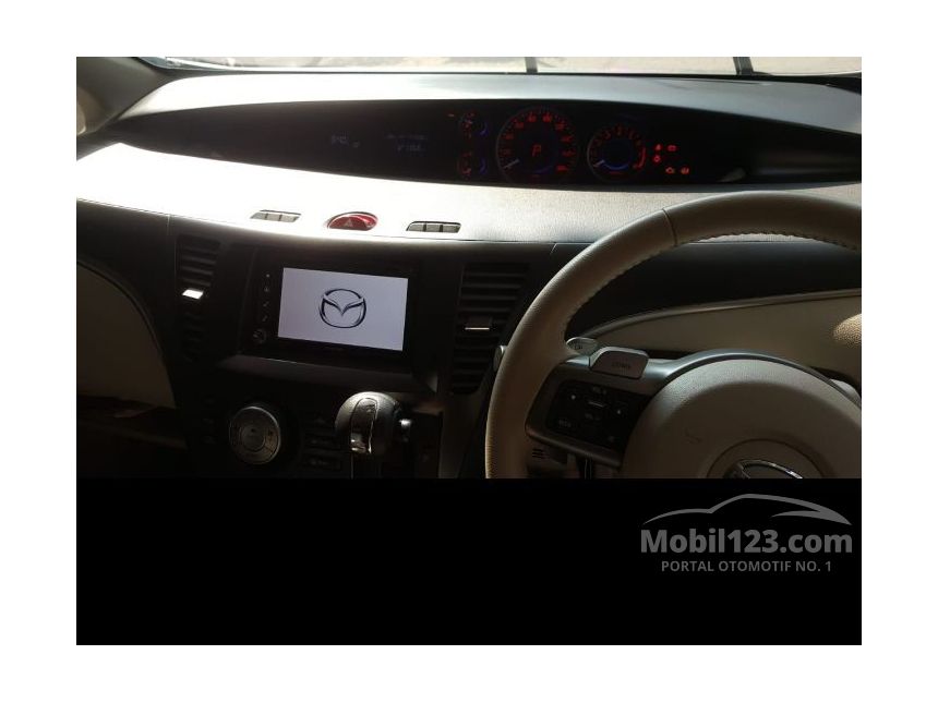 2014 Mazda Biante 2.0 SKYACTIV A/T MPV