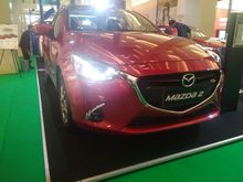 Mazda 2 Bonus banyak bisa kredit DP minim