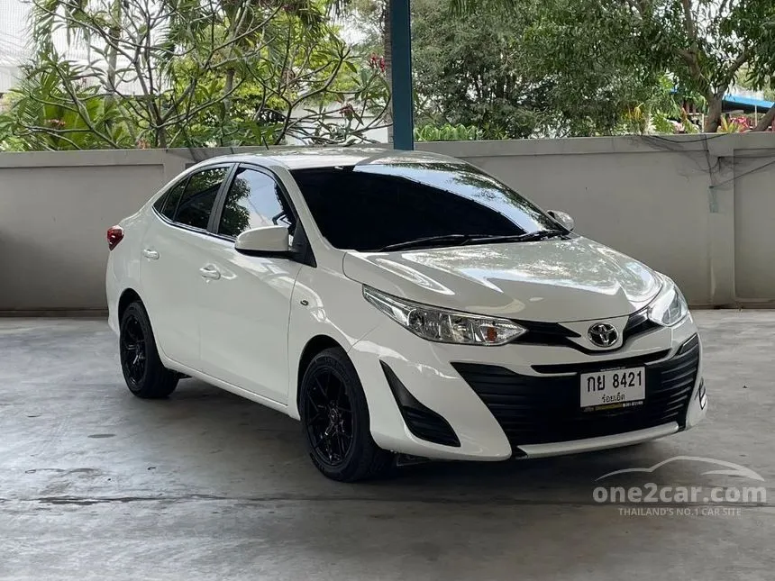 2020 Toyota Yaris Ativ J Sedan