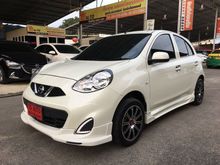 2016 Nissan March 1.2 (ปี 10-16) EL Hatchback AT