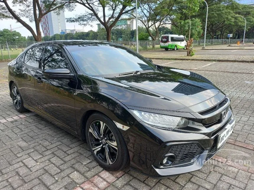 Jual Mobil Honda Civic 2018 E 1.5 di Banten Automatic Hatchback Hitam Rp 342.000.000