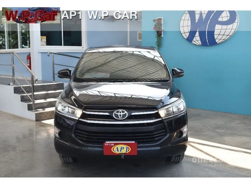 2020 Toyota Innova Crysta E Wagon