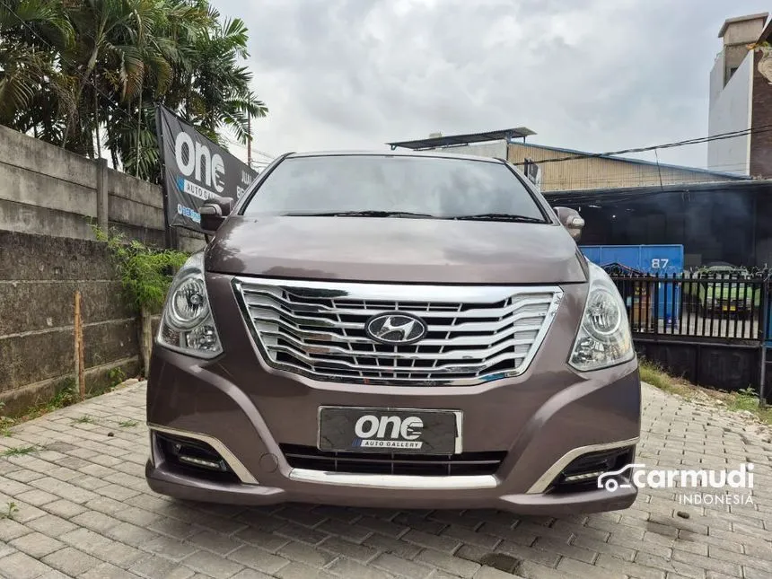 2017 Hyundai H-1 Royale Limited MPV